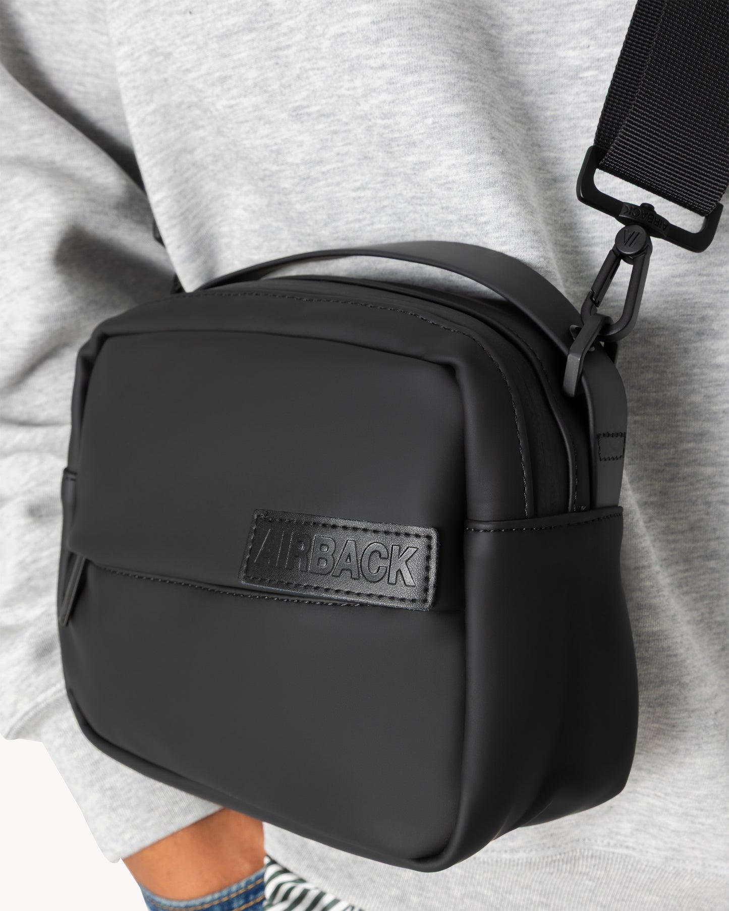 Airback Cross Body