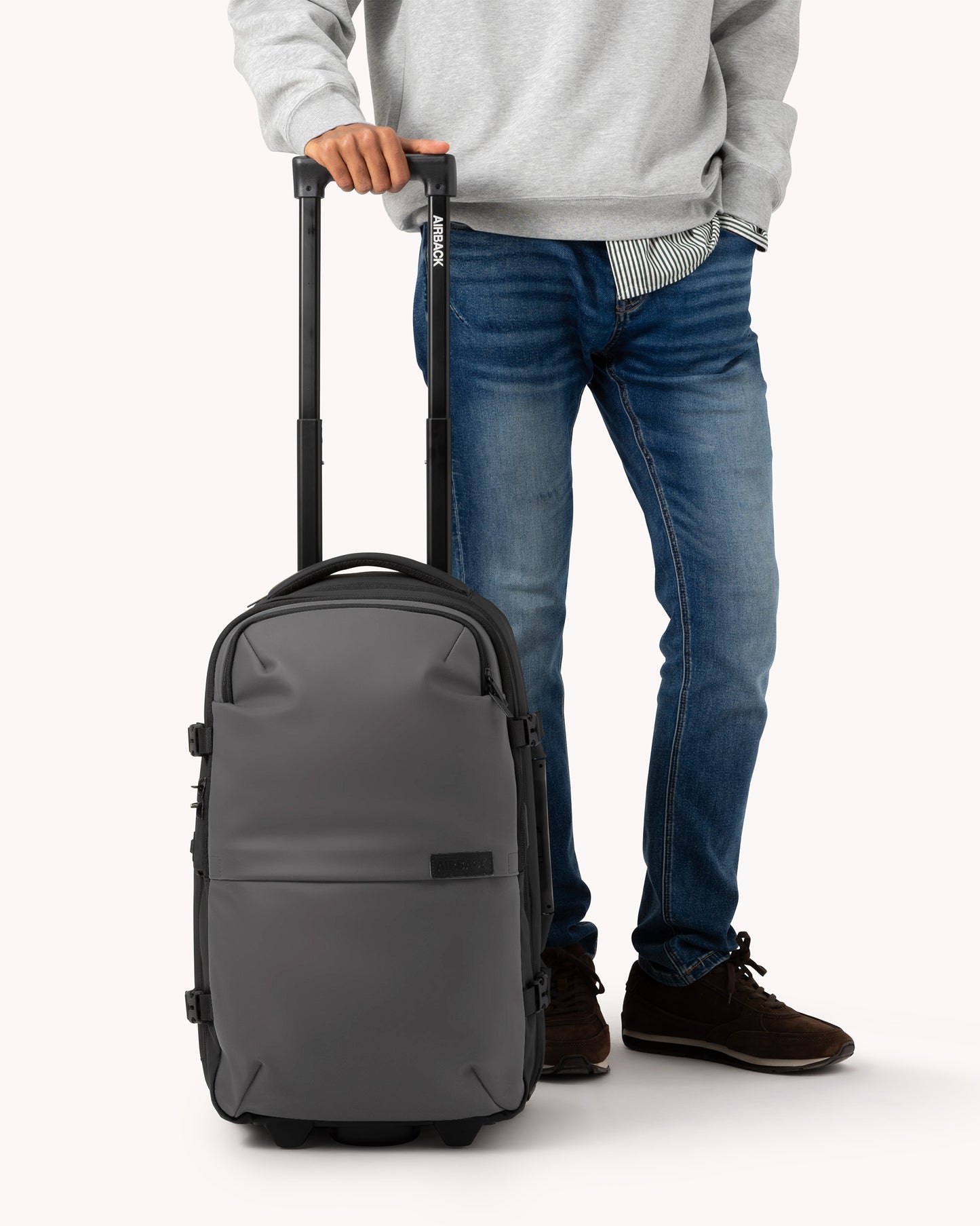 MAX (Carry-On)